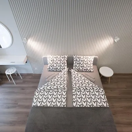 Апартаменты Scandinavian Elegant