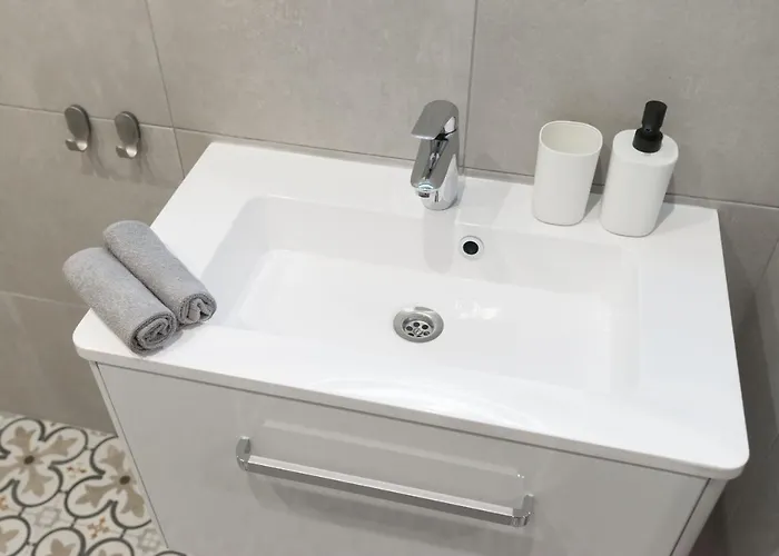 Scandinavian Elegant *